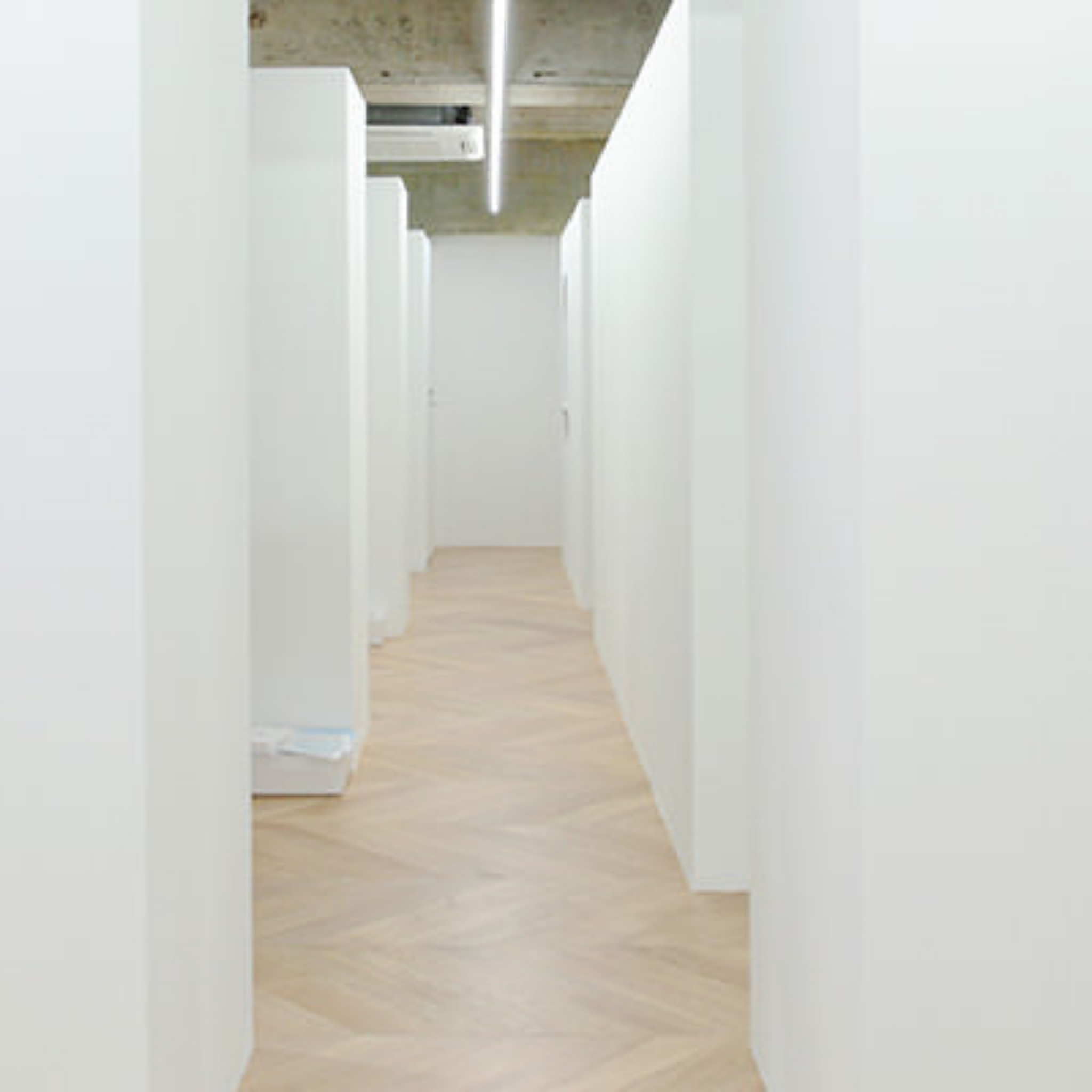 オフィス ホワイトニング 特別料金チケット 50%割引！（恵比寿店 駅から徒歩1分）