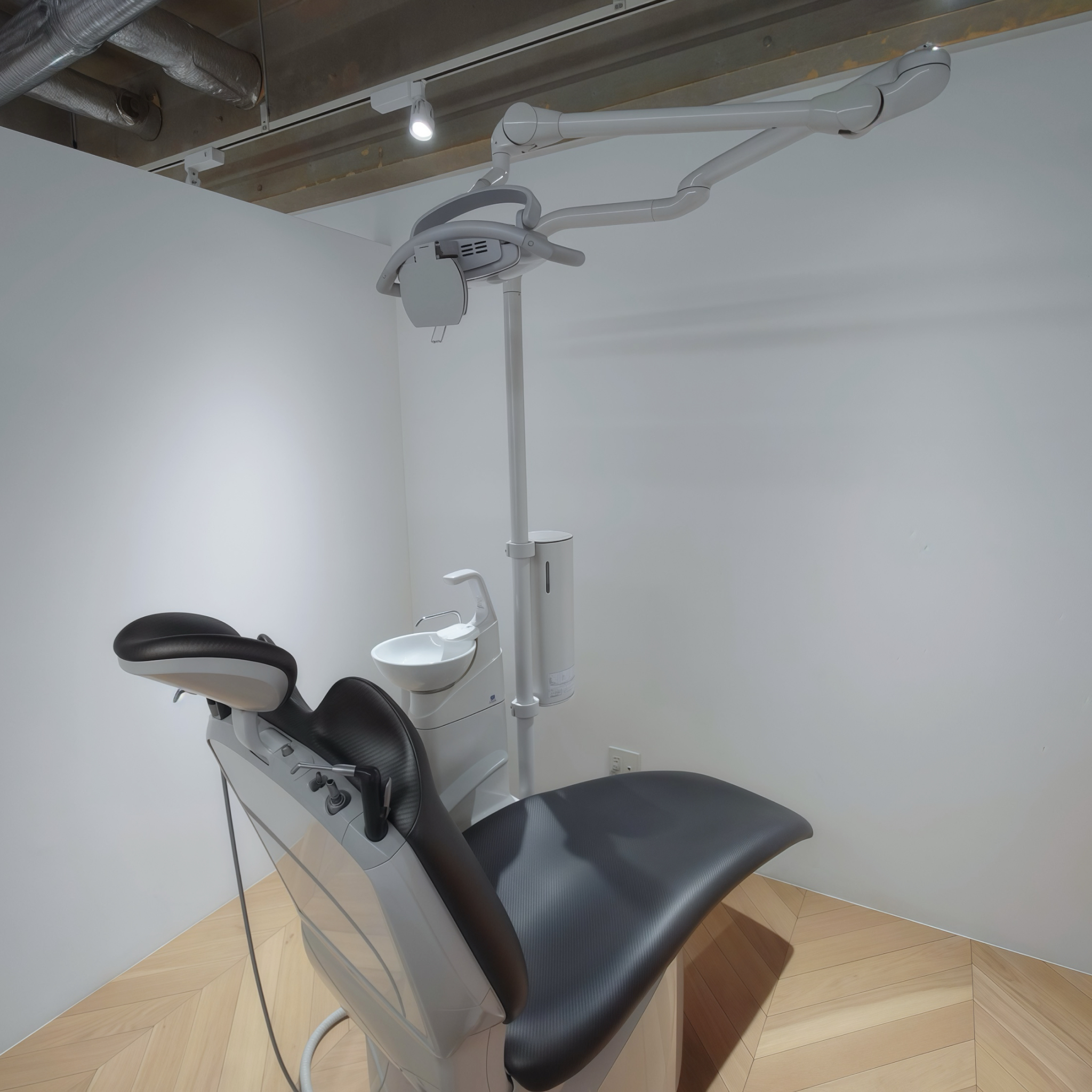 オフィス ホワイトニング 特別料金チケット 50%割引！（恵比寿店 駅から徒歩1分）